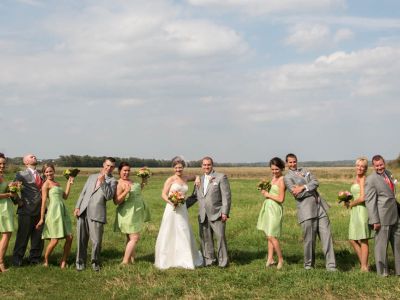 Wedding party at Badger Farms