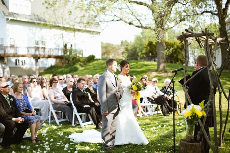 Wedding ceremony at Badger Farms